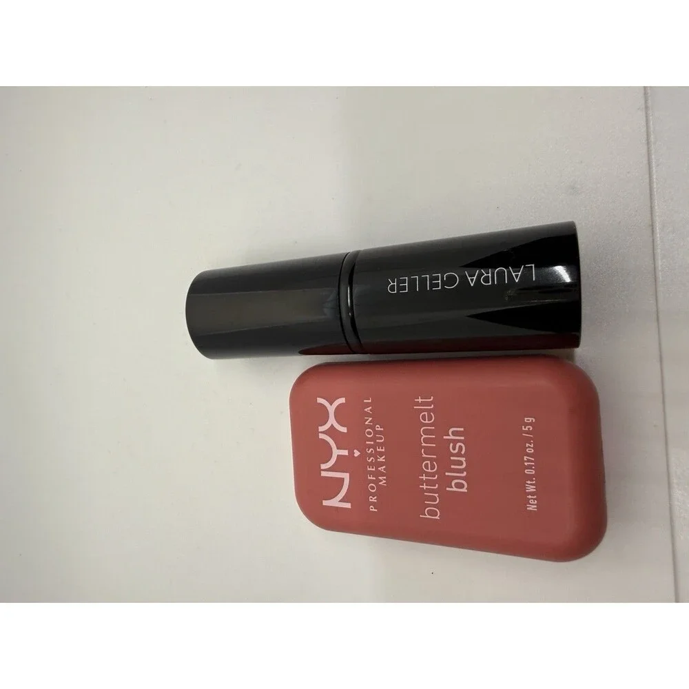 NYX Makeup Buttermelt Blush BMBL08 GETTING BUTTA, Free Laura Geller Kabuki Brush